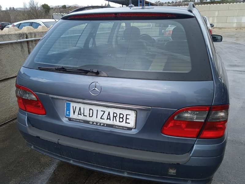 mercedes-benz clase e (w211) berlina del año 2007