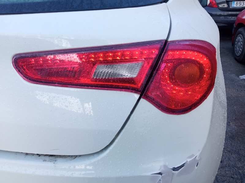 alfa romeo giulietta (191) del año 2012