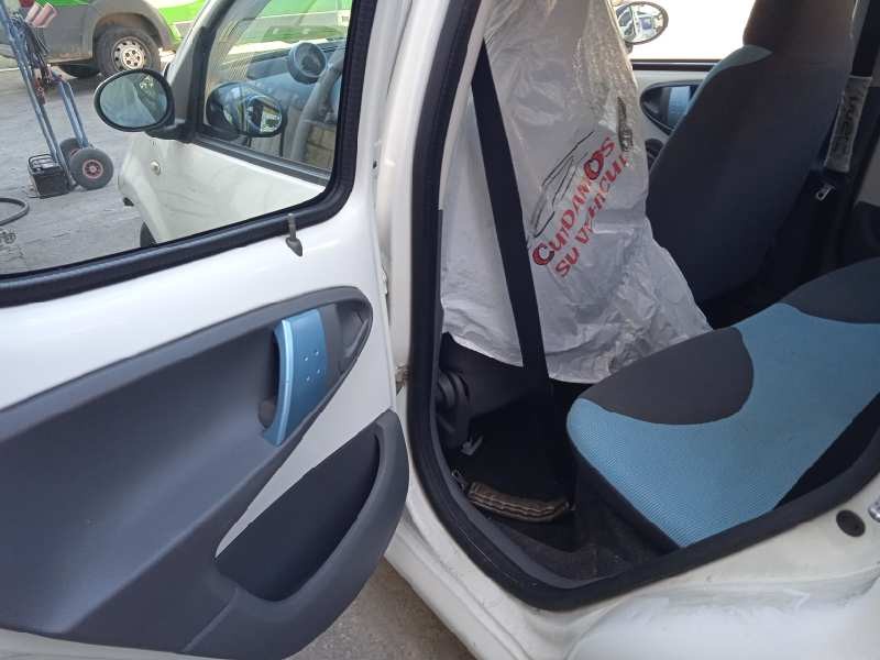 peugeot 107 del año 2008