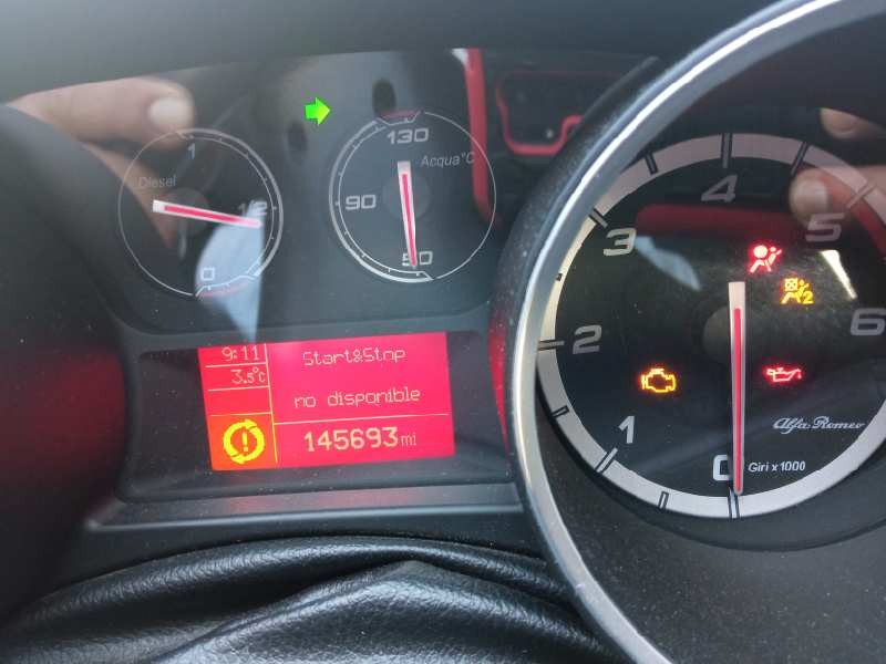 alfa romeo giulietta (191) del año 2012