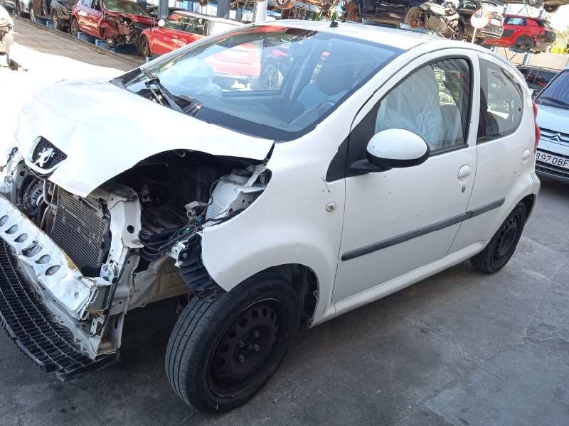 peugeot 107 del año 2008