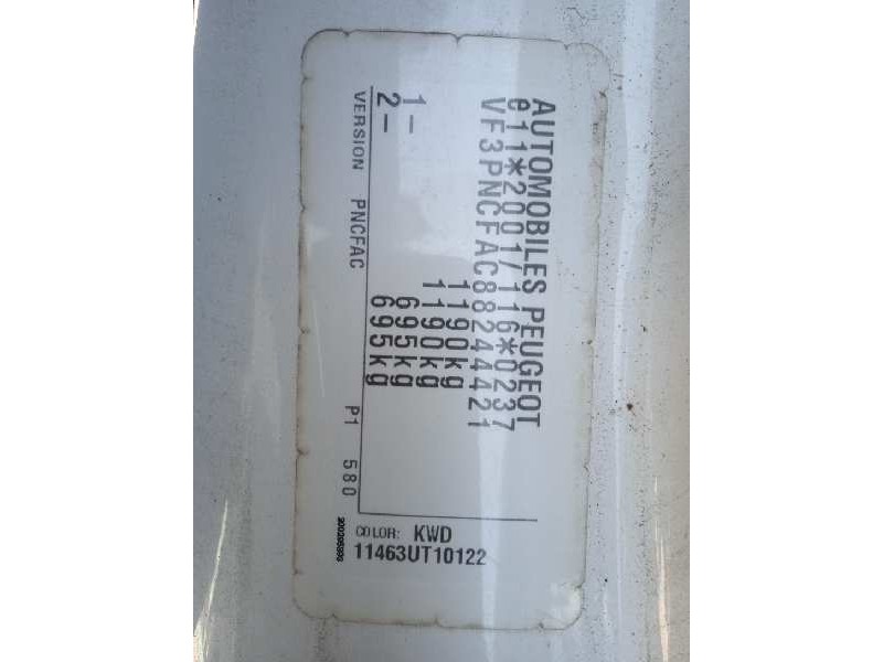 peugeot 107 del año 2008