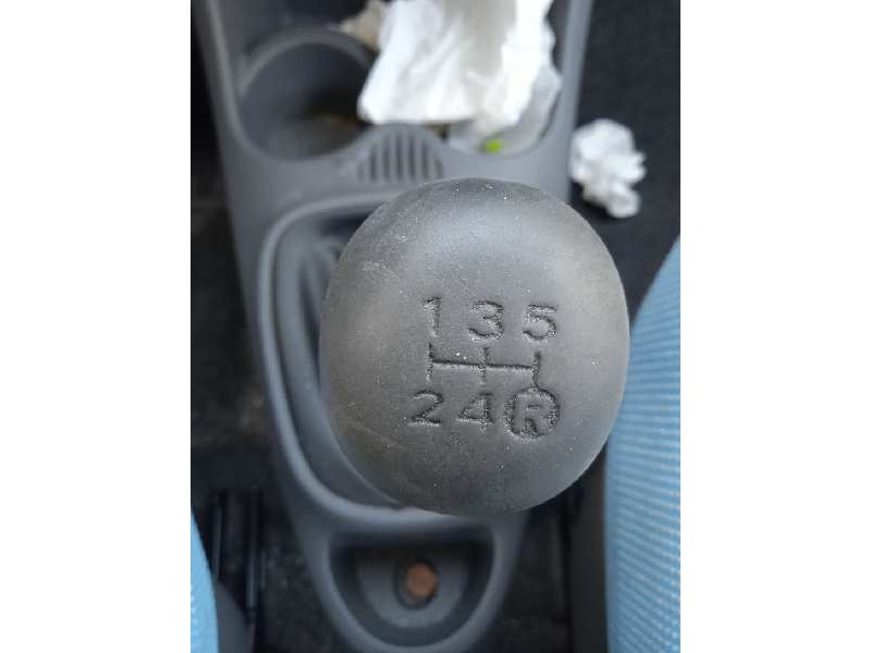 peugeot 107 del año 2008