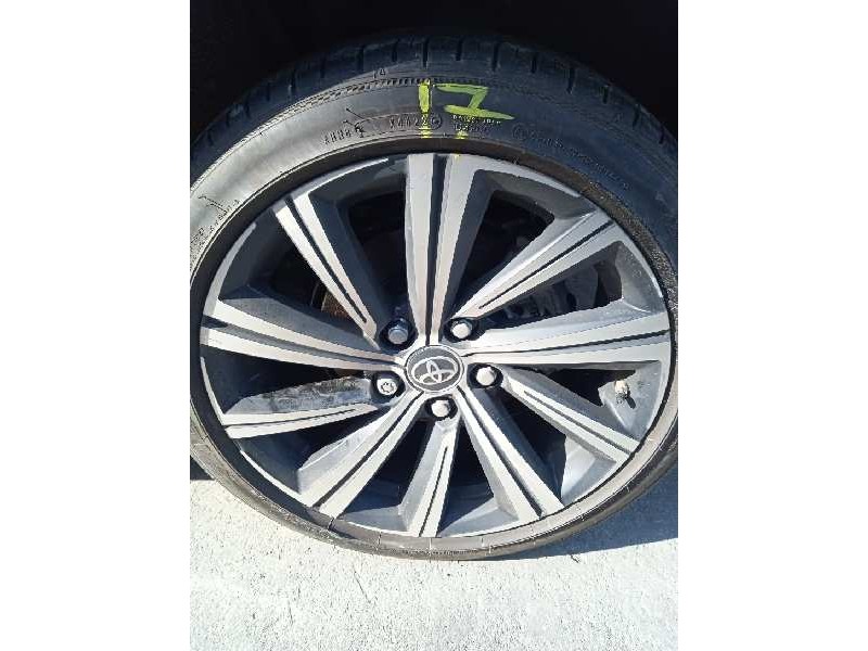 toyota corolla (e21) del año 2023