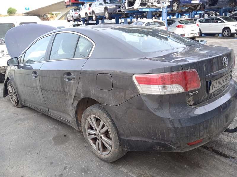 toyota avensis (t27) del año 2009