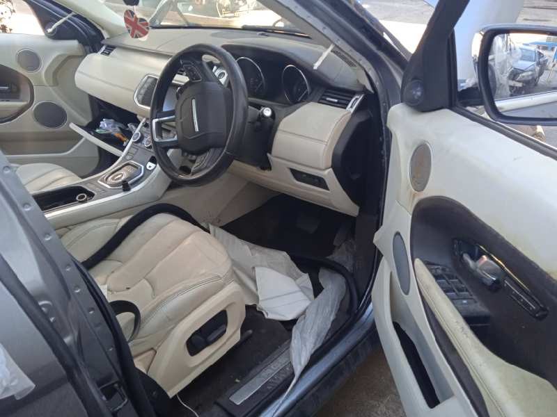 land rover evoque del año 2013