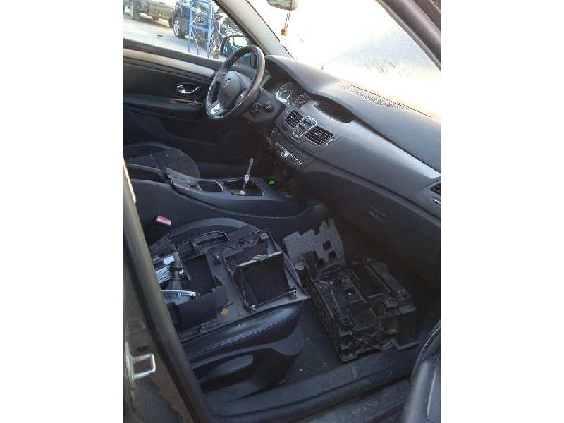 renault laguna grandtour iii del año 2008