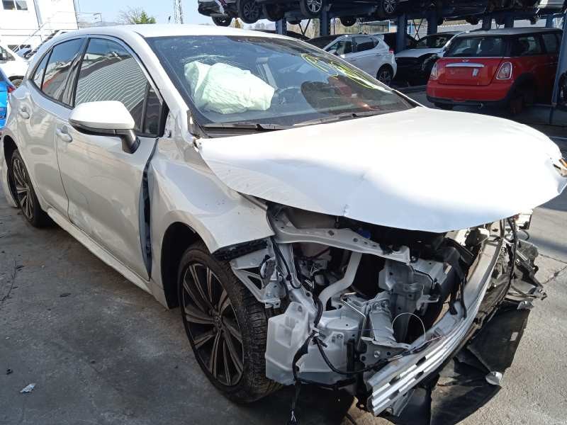 toyota corolla (e21) del año 2023