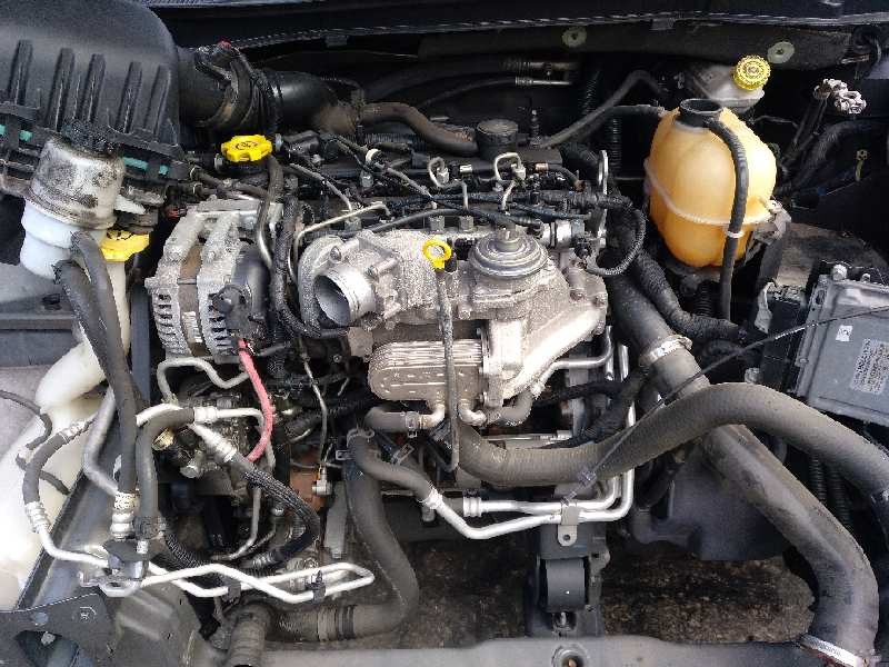 chrysler grand voyager del año 2010