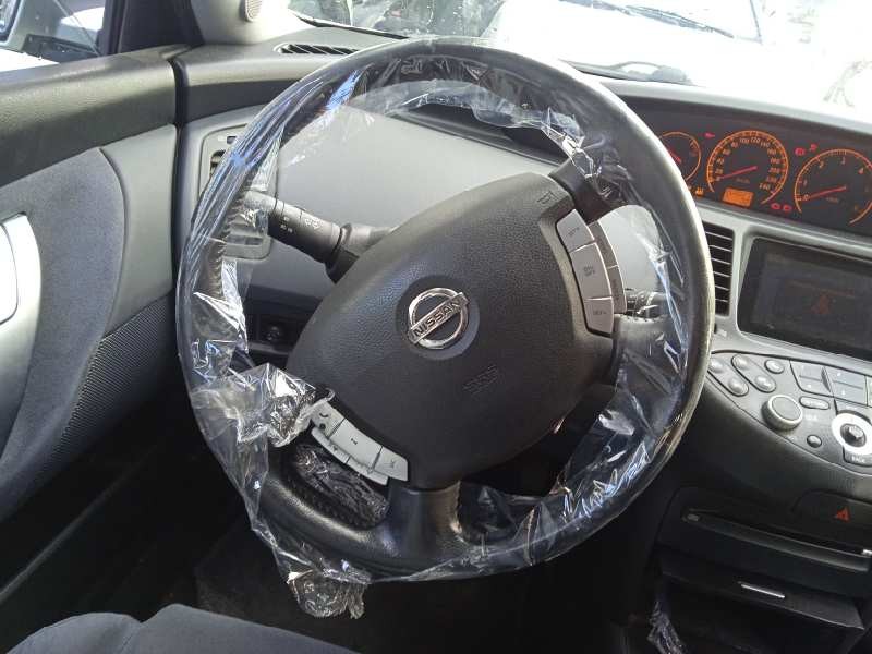 nissan primera berlina (p12) del año 2005