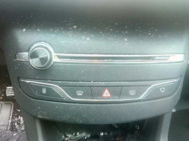 peugeot 308 sw del año 2017