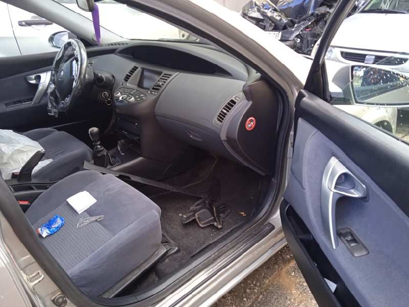 nissan primera berlina (p12) del año 2005