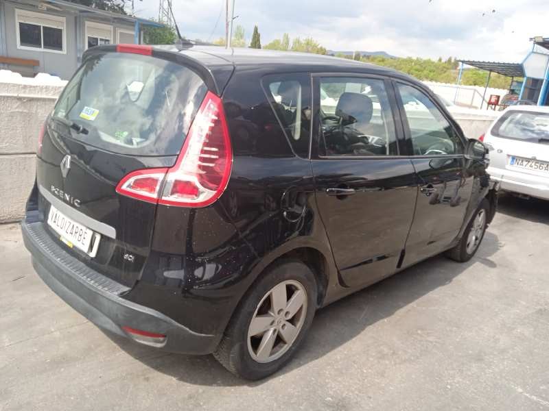 renault scenic iii del año 2011