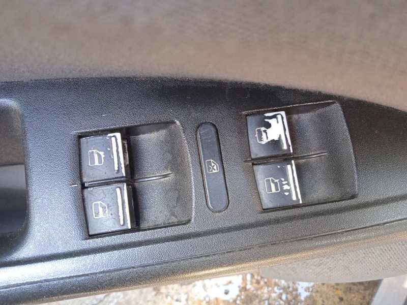 seat toledo (5p2) del año 2005