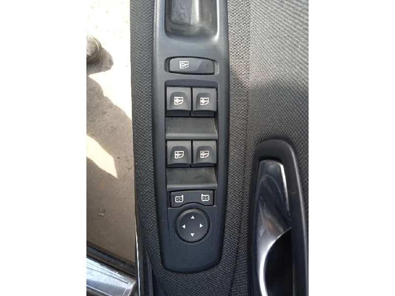 renault scenic iii del año 2011