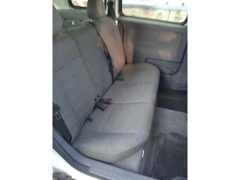 opel combo (corsa c) del año 2004