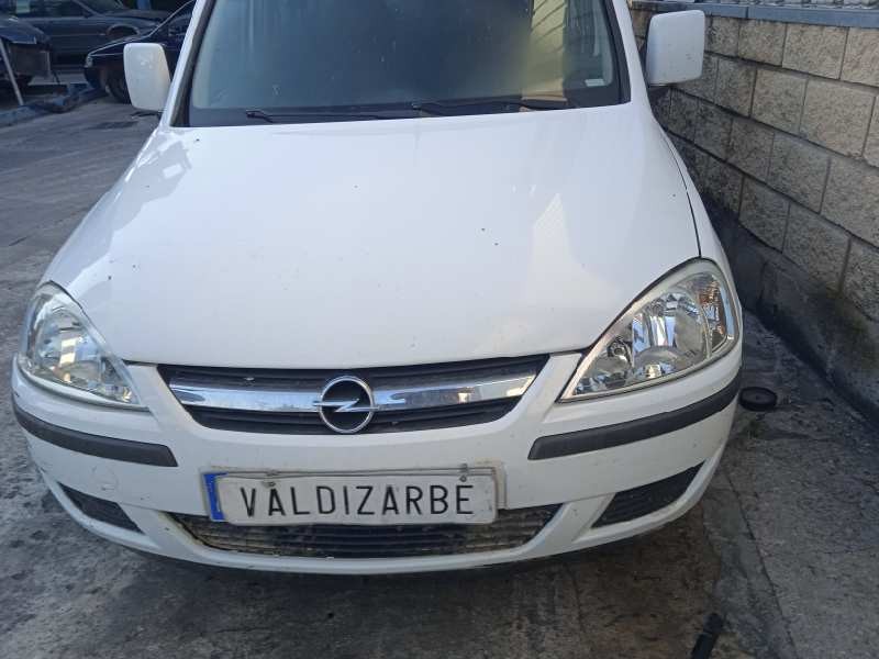 opel combo (corsa c) del año 2004