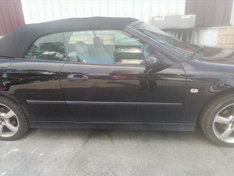 saab 9-3 cabrio del año 2004