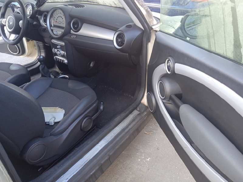 mini mini (r56) del año 2008