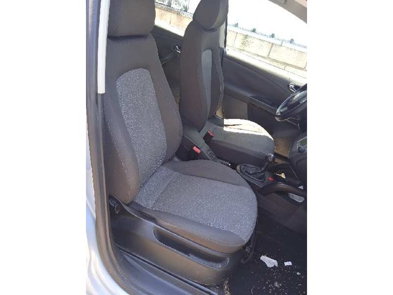 seat toledo (5p2) del año 2005