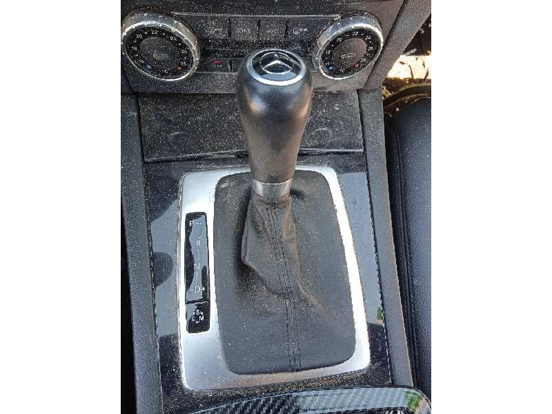 mercedes-benz clase c (w204) coupe del año 2011