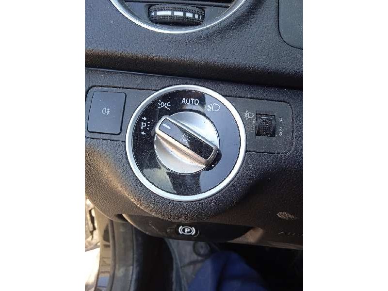 mercedes-benz clase c (w204) coupe del año 2011