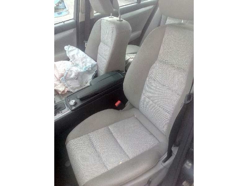 mercedes-benz clase c (w204) berlina del año 2008