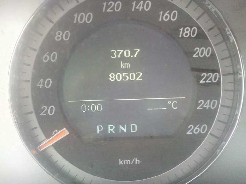 mercedes-benz clase c (w204) berlina del año 2008