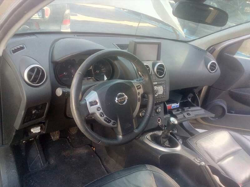 nissan qashqai (j10) del año 2008