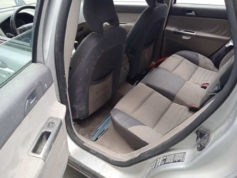 volvo v50 familiar del año 2004