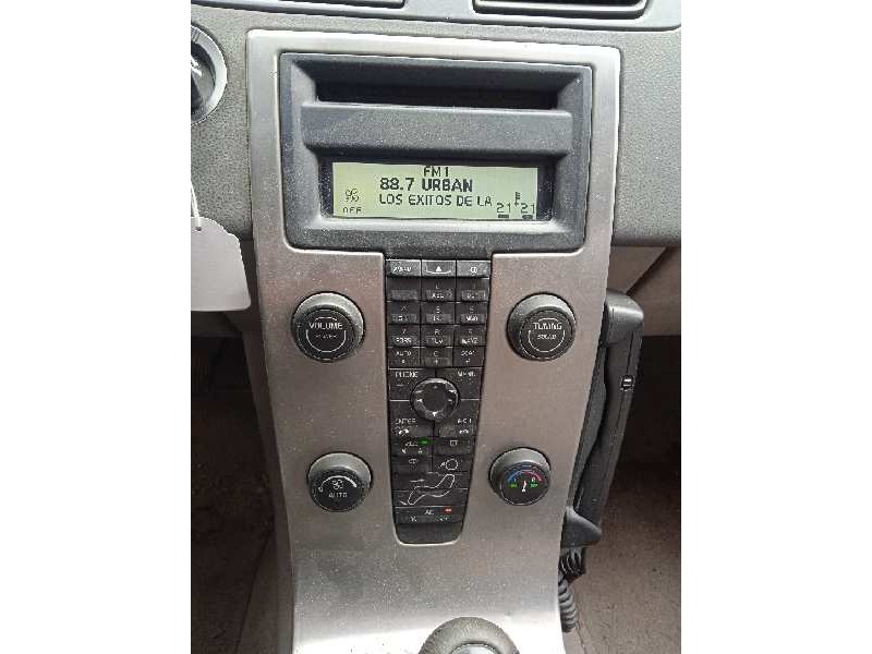 volvo v50 familiar del año 2004