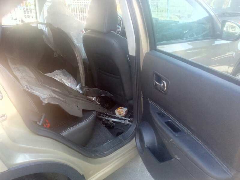 nissan qashqai (j10) del año 2008