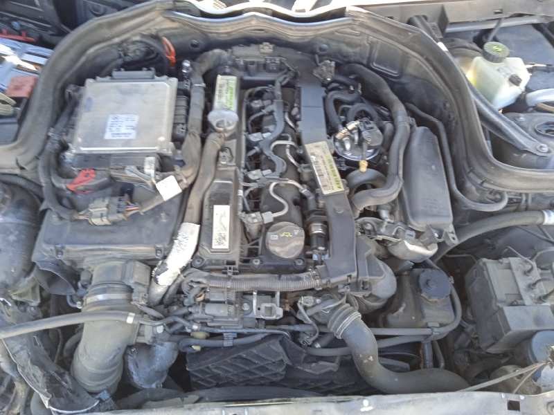 mercedes-benz clase c (w204) coupe del año 2011