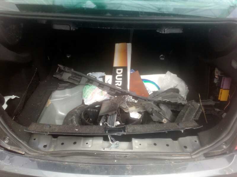 mercedes-benz clase c (w204) berlina del año 2008