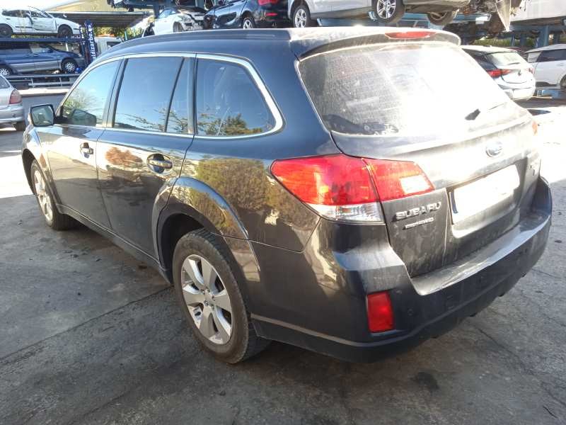subaru legacy familiar/outback b13 (bp) del año 2009