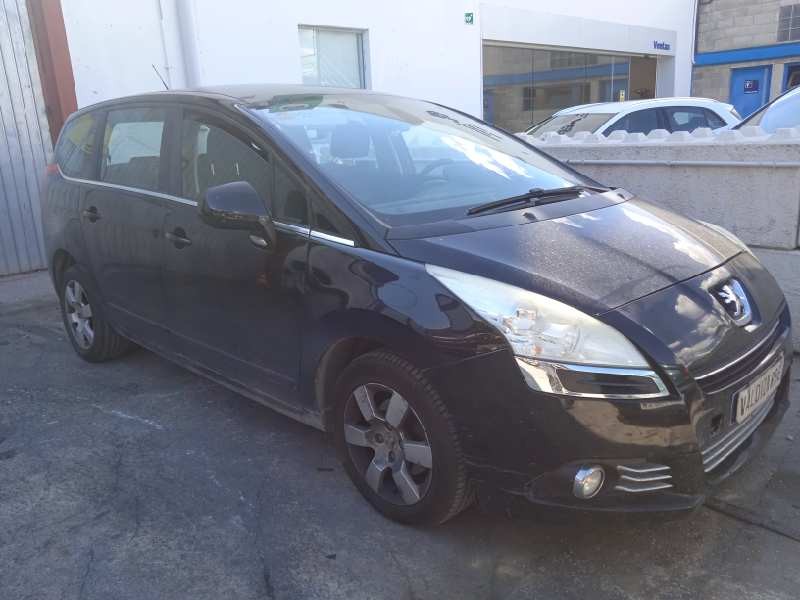 peugeot 5008 del año 2010