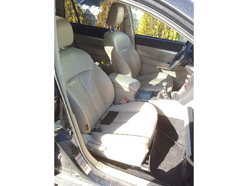 subaru legacy familiar/outback b13 (bp) del año 2009