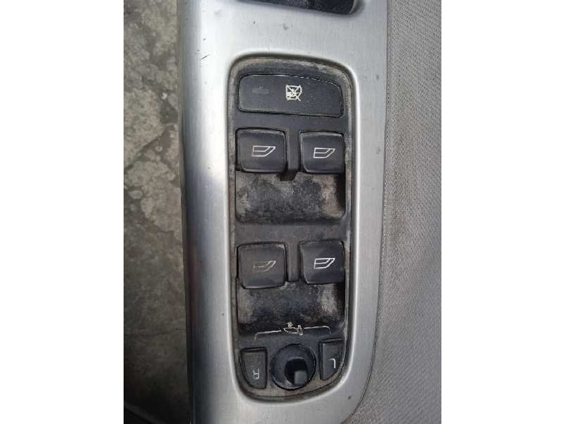 volvo v50 familiar del año 2004