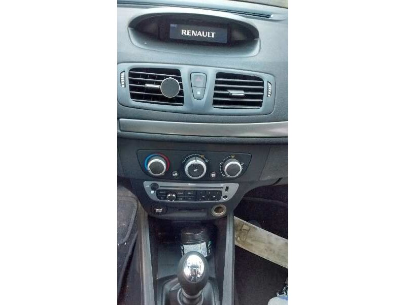 renault megane iii sport tourer del año 2012