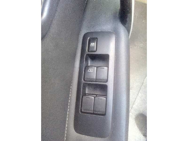 nissan qashqai (j10) del año 2008