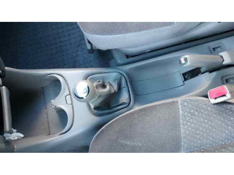 mazda premacy (cp) del año 2004