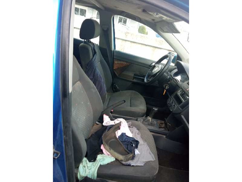 volkswagen polo (9n1) del año 2004