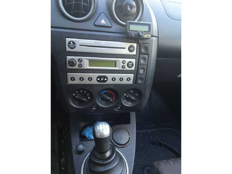 ford fiesta (cbk) del año 2005