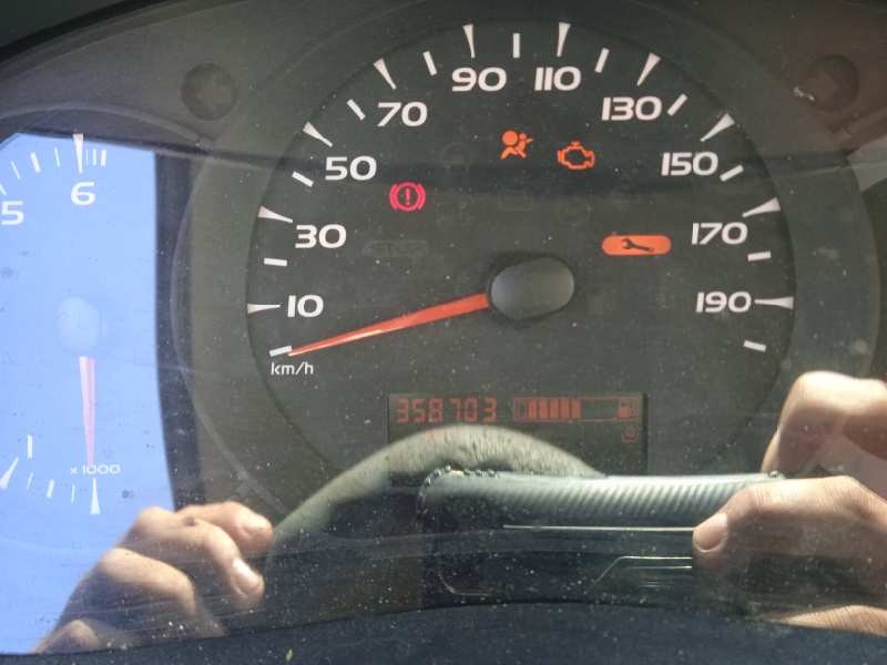 renault kangoo del año 2010