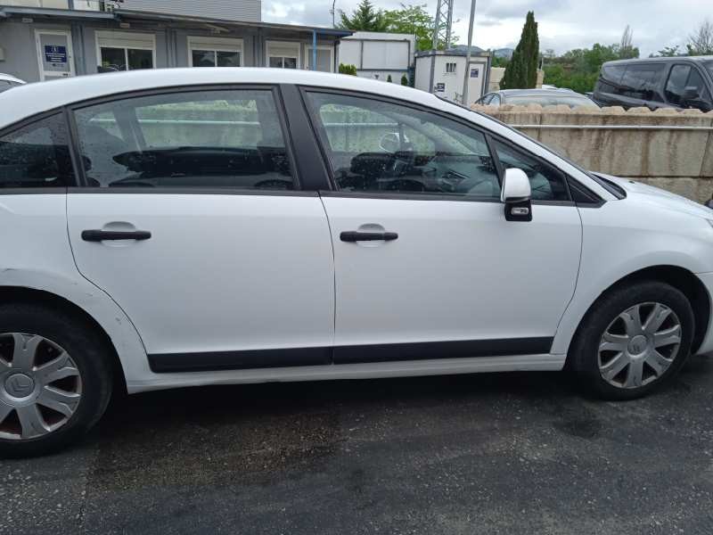 citroën c4 berlina del año 2009