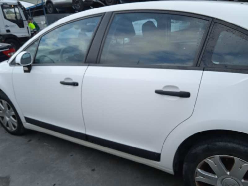 citroën c4 berlina del año 2009