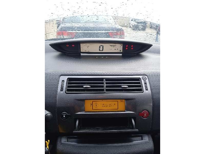 citroën c4 berlina del año 2009