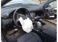 mercedes-benz clase c (w203) berlina del año 2005 2