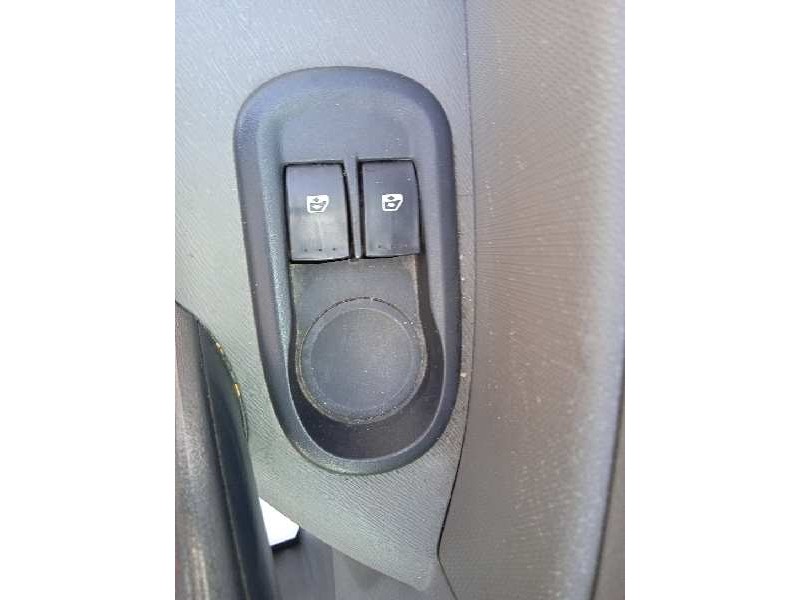 renault kangoo del año 2010