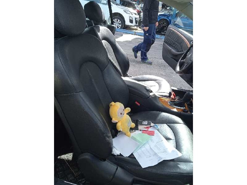 mercedes-benz clase clk (w209) coupe del año 2003